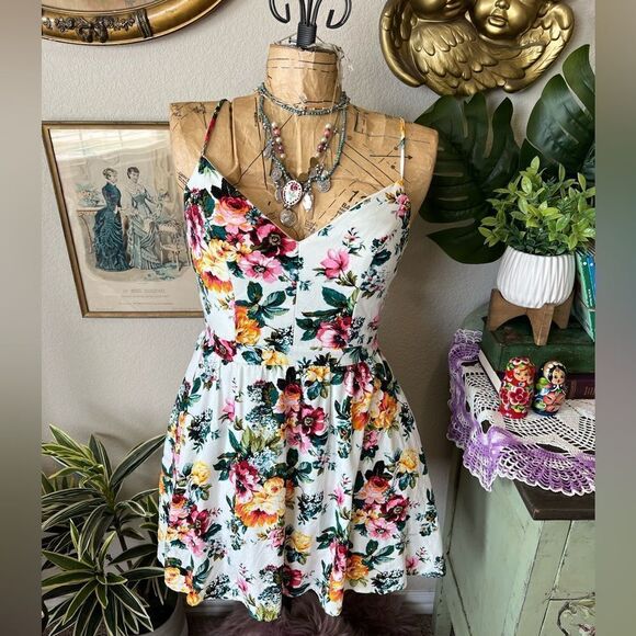 Emerald Sundae Pink Maroon Yellow Linen Blend Fit & Flare Dress Sz 7 Feminine - Picture 2 of 13